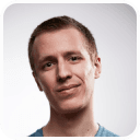 Profissional que melhorou seu currículo com Linkelift